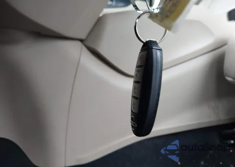 2016 Nissan Rogue Sl z USA, uszkodzony, nr VIN 5N1AT2MTXGC747458